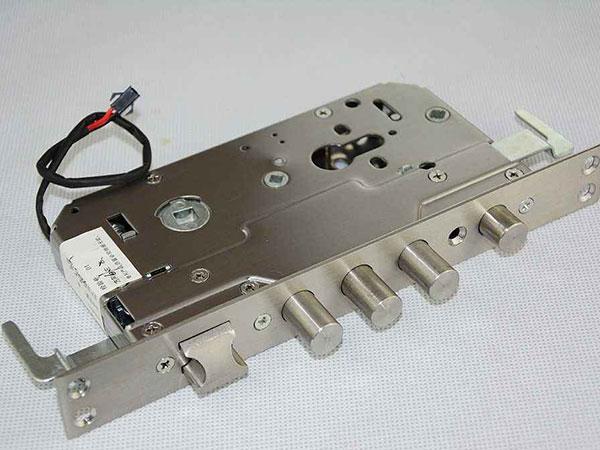 洪泽24小时上门开锁公司